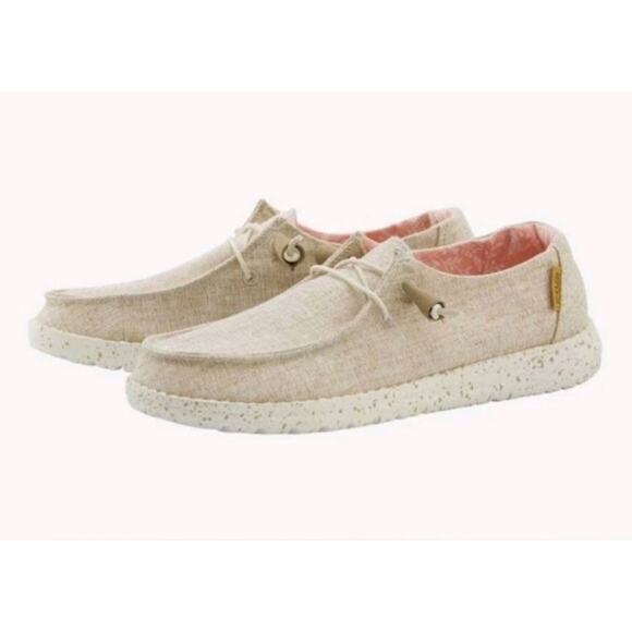 Hey Dude Wendy Chambray White Nut Size 10 Slip-On Shoes GUC - Picture 1 of 10